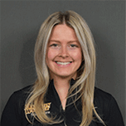 Brie-Martineau-Headshot